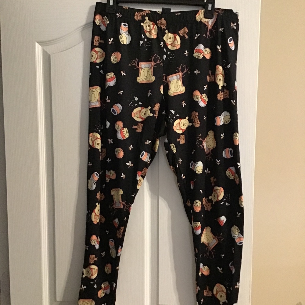 Womens Winnie the Pooh leggings